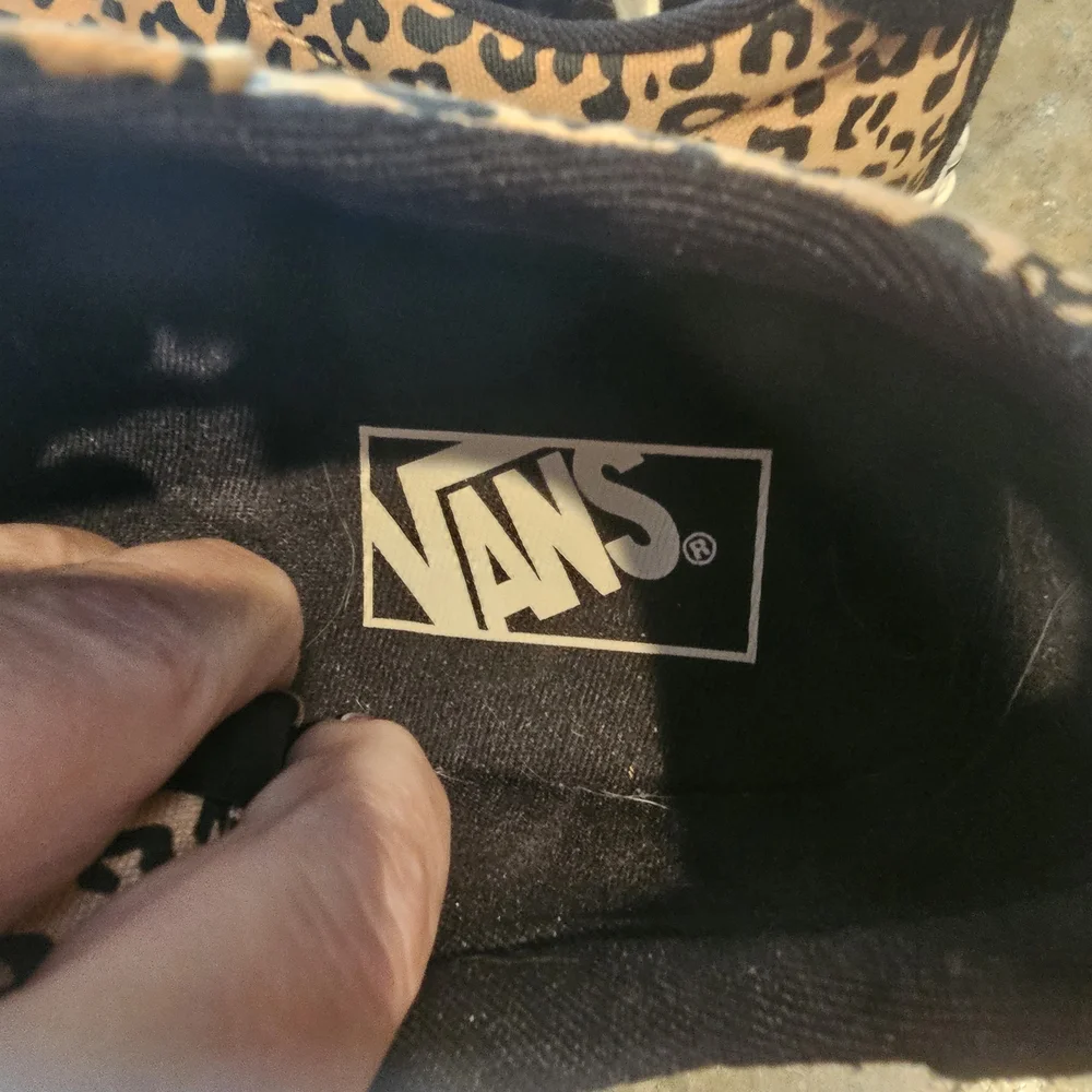 Vans Leopard Print Women's Shoes - Picture 5 of 6